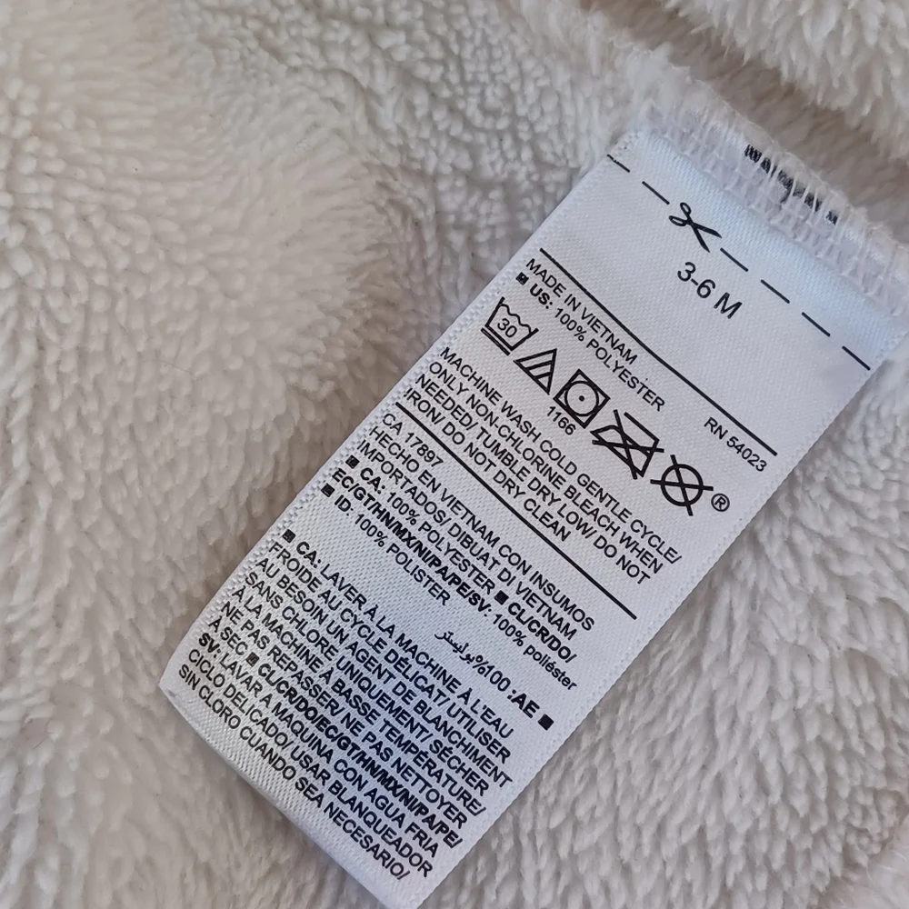 Old Navy fuzzy soft